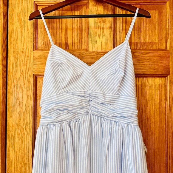 Express Light Blue & White Striped Maxi Dress with Pockets - Size Large - Picture 3 of 12